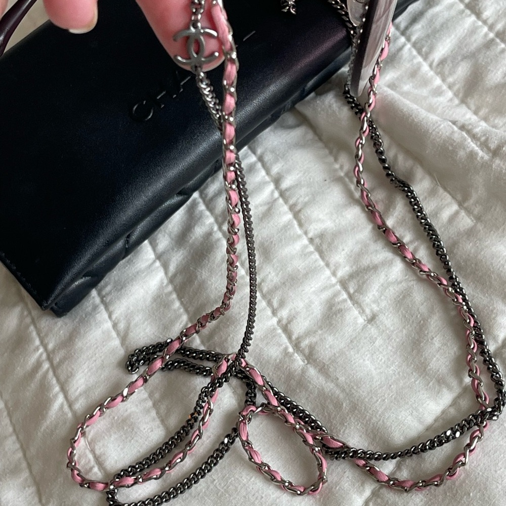 Chanel Silver Tone/Pink 4245 Chain Detail Round Sunglasses - Picture 4 of 14